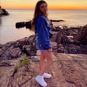 Meet your Posher, Jillian